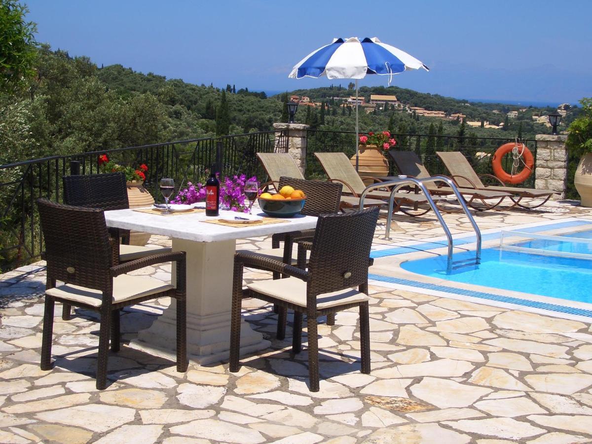 Villa Bacchus Kassiopi Corfu Εξωτερικό φωτογραφία